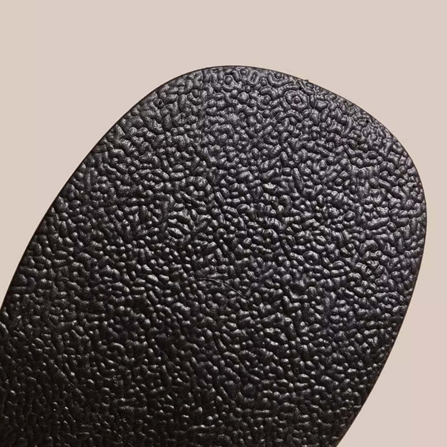 黒靴 厚底プラットフォーム一本帯スリッパ