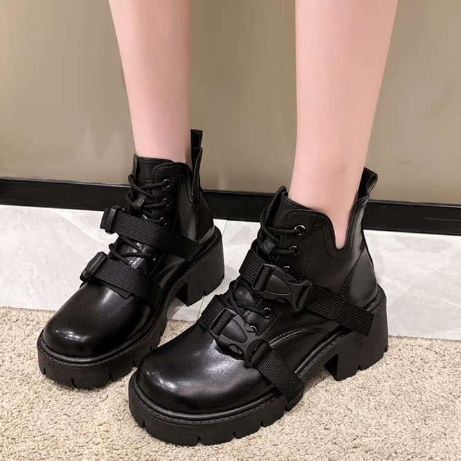 黒靴 レディース黒厚底ダブルベルト編み上げ美脚ブーツ
