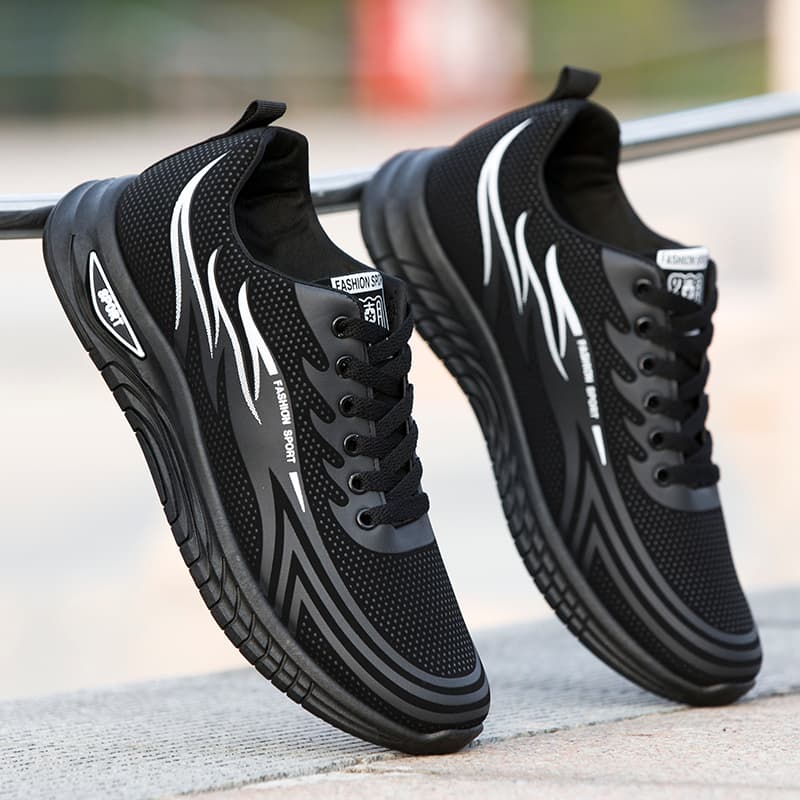 黒靴 軽量メッシュスポーツシューズ 快適モデル