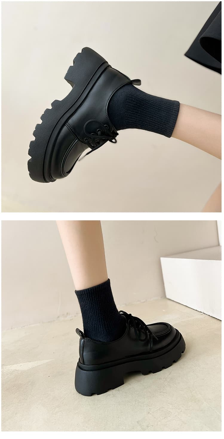 黒靴 厚底モカシンレースアップシューズ