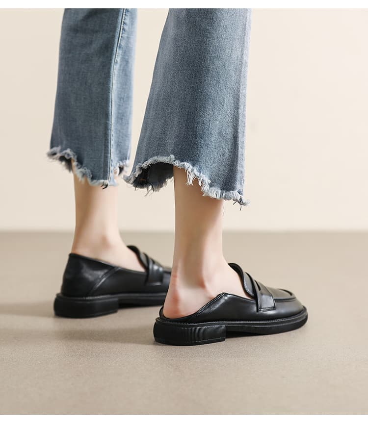 黒靴 クラシックローファー